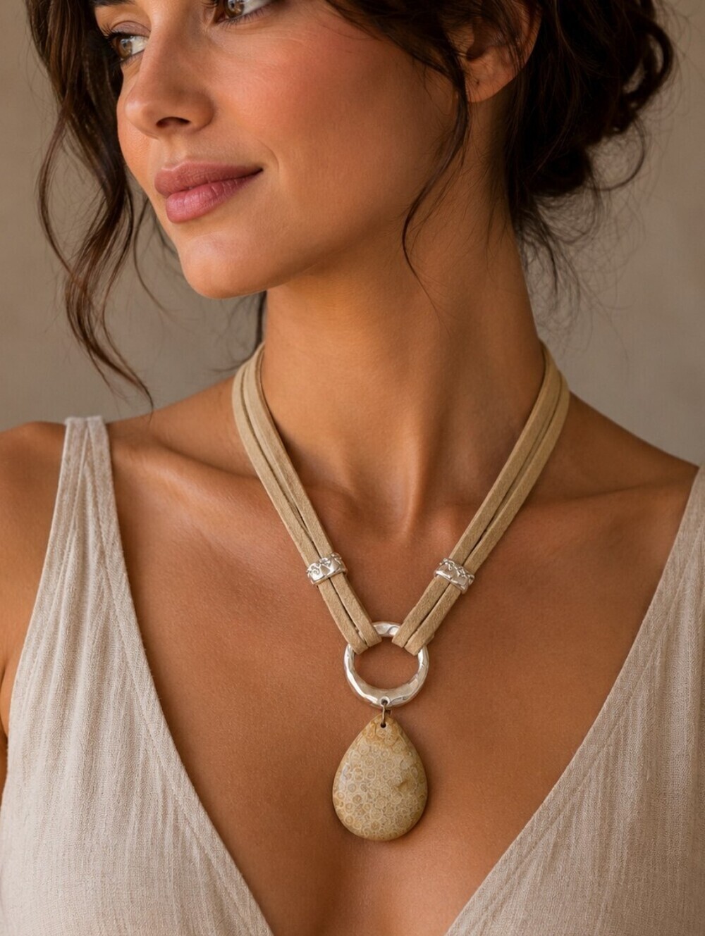 EP Chrysanthemum Fossilized Coral Teardrop Stone Pendant Leather Necklace